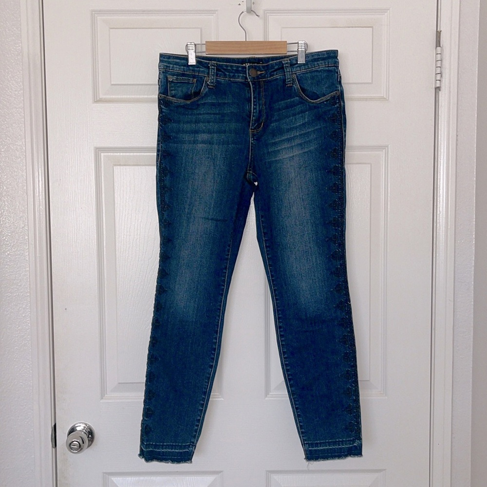 STS blue Emma ankle skinny embroidered side jeans raw hem 30